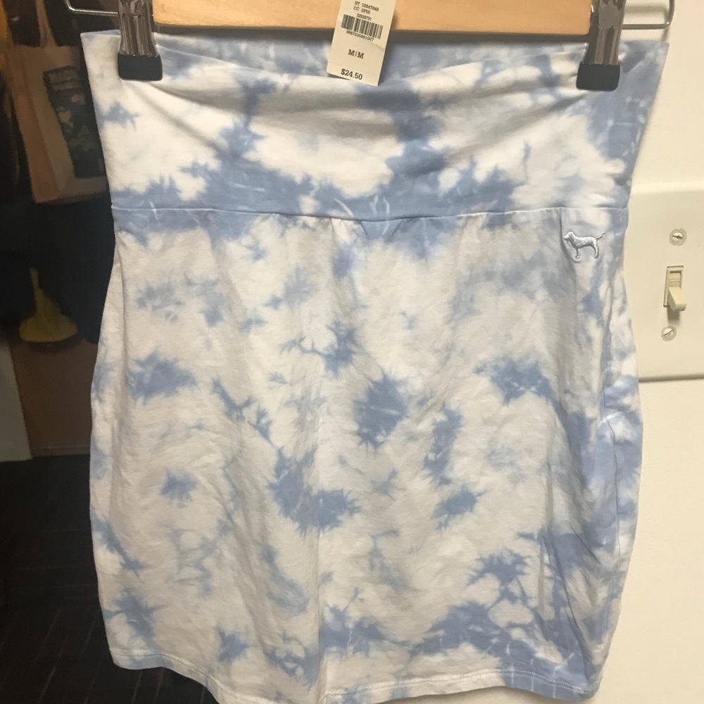 Light blue clouds Pink skirt